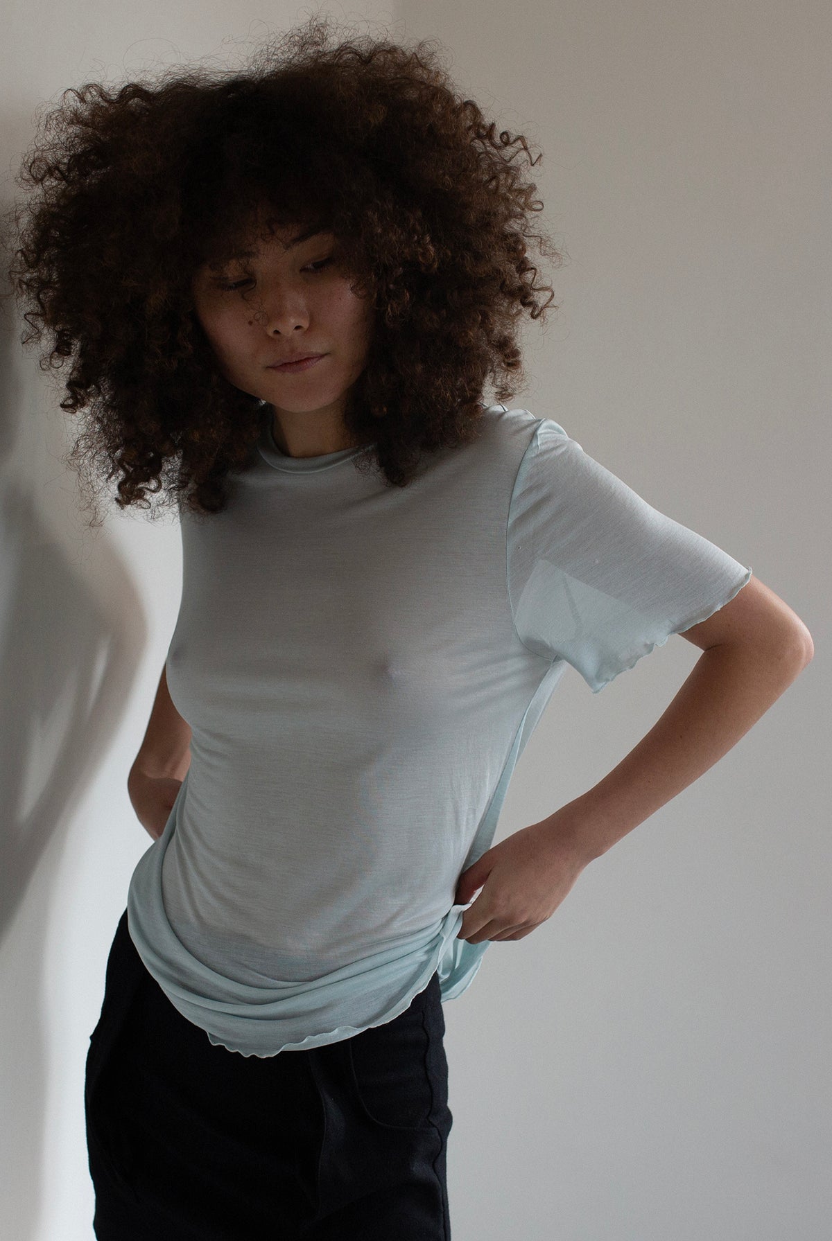 FINE KNIT SLOUCH TEE – SKY BLUE