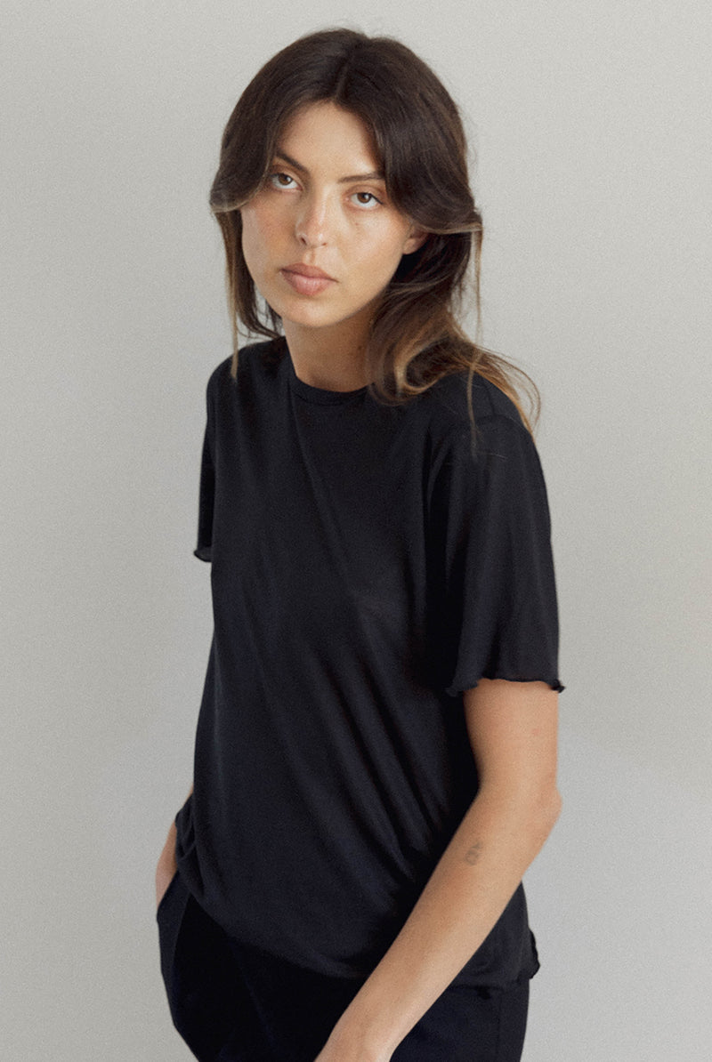 FINE KNIT SLOUCH TEE – BLACK