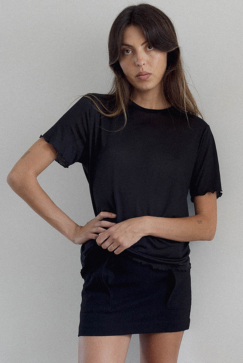 FINE KNIT SLOUCH TEE – BLACK