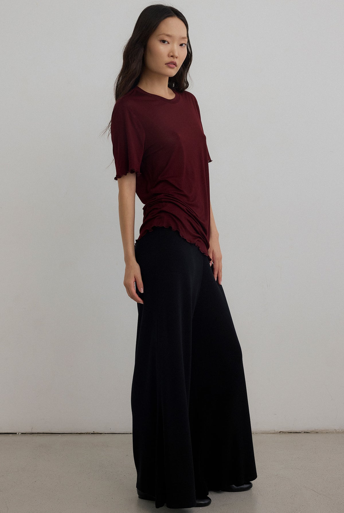 FINE KNIT SLOUCH TEE – MAHOGANY