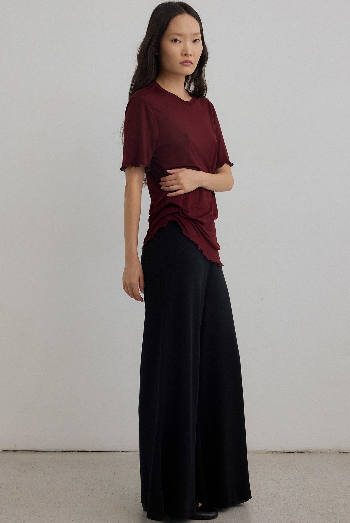 FINE KNIT SLOUCH TEE – MAHOGANY