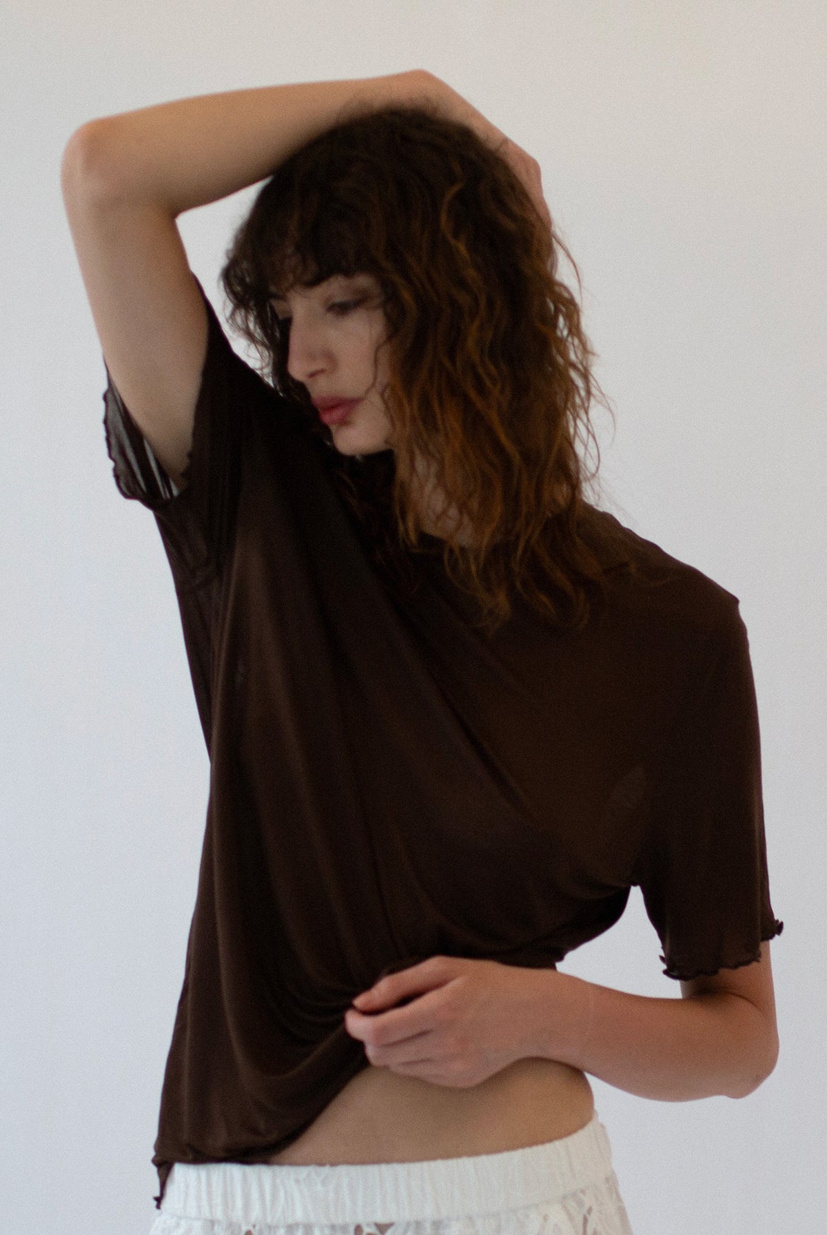 FINE KNIT SLOUCH TEE – CACAO