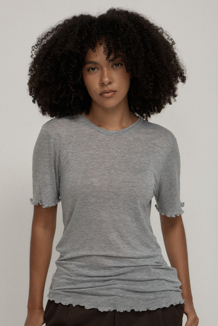 FINE KNIT SLOUCH TEE – GREY MARLE