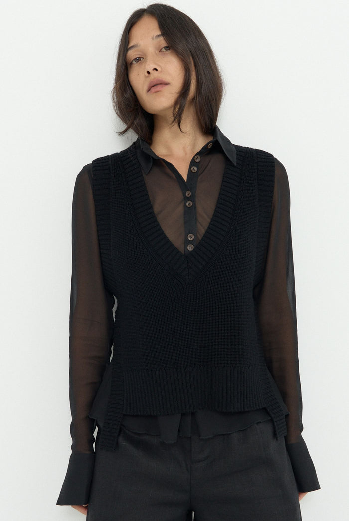 INES KNIT VEST - BLACK