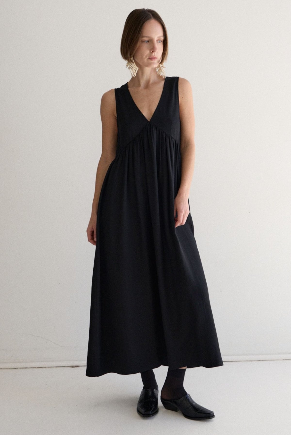 LEISURE DRESS - VINTAGE BLACK