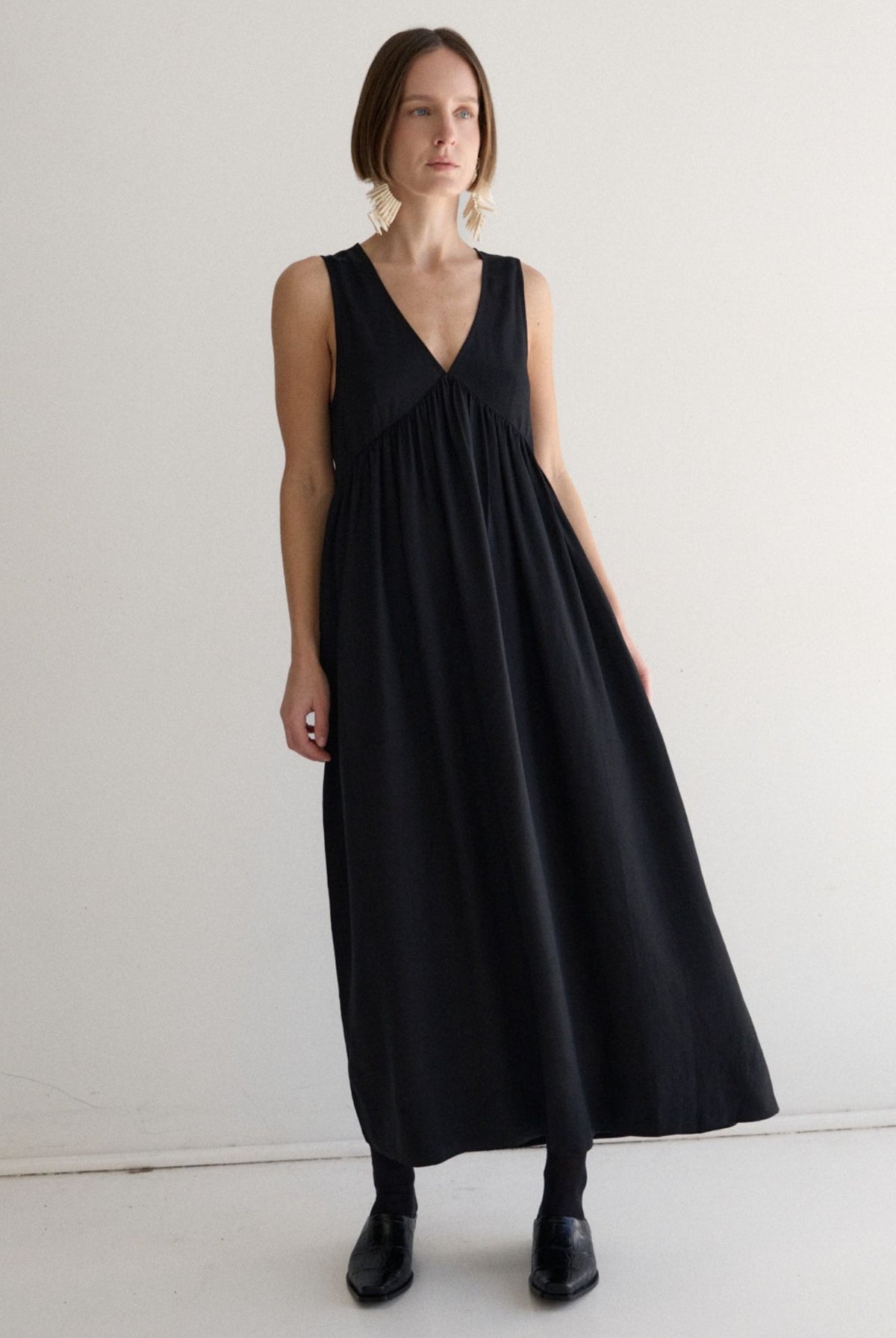 LEISURE DRESS - VINTAGE BLACK