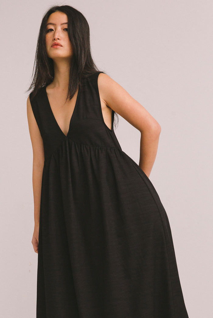 LEISURE DRESS - VINTAGE BLACK