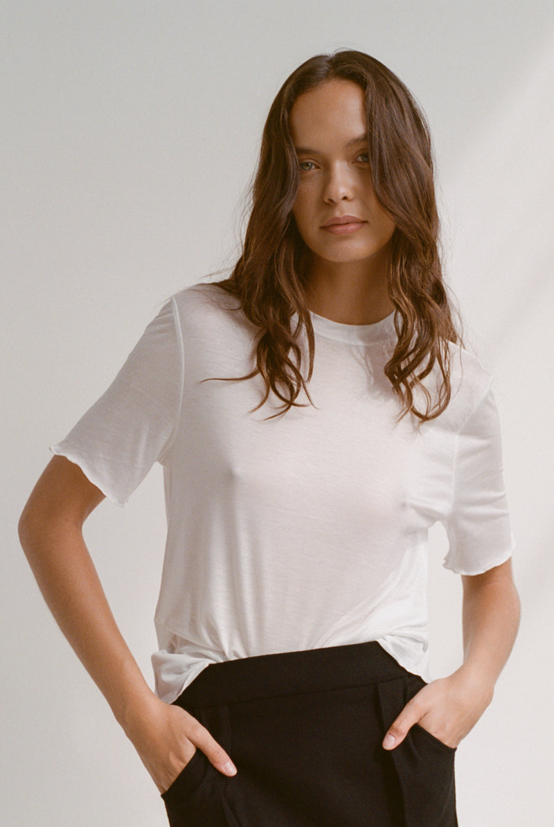 FINE KNIT LAYERING TEE – IVORY